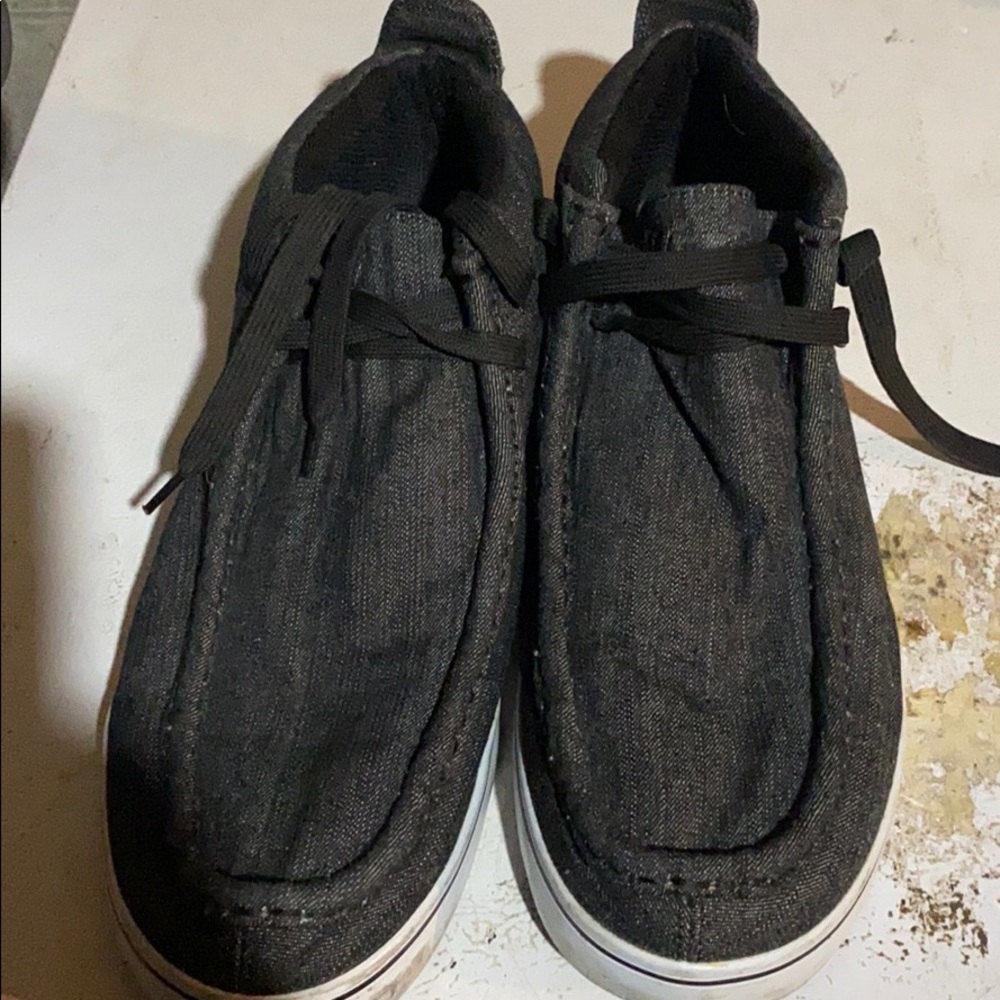 Men’s casual shoe
